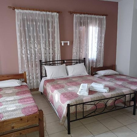 Maravelias Rooms Trikeri Exterior photo