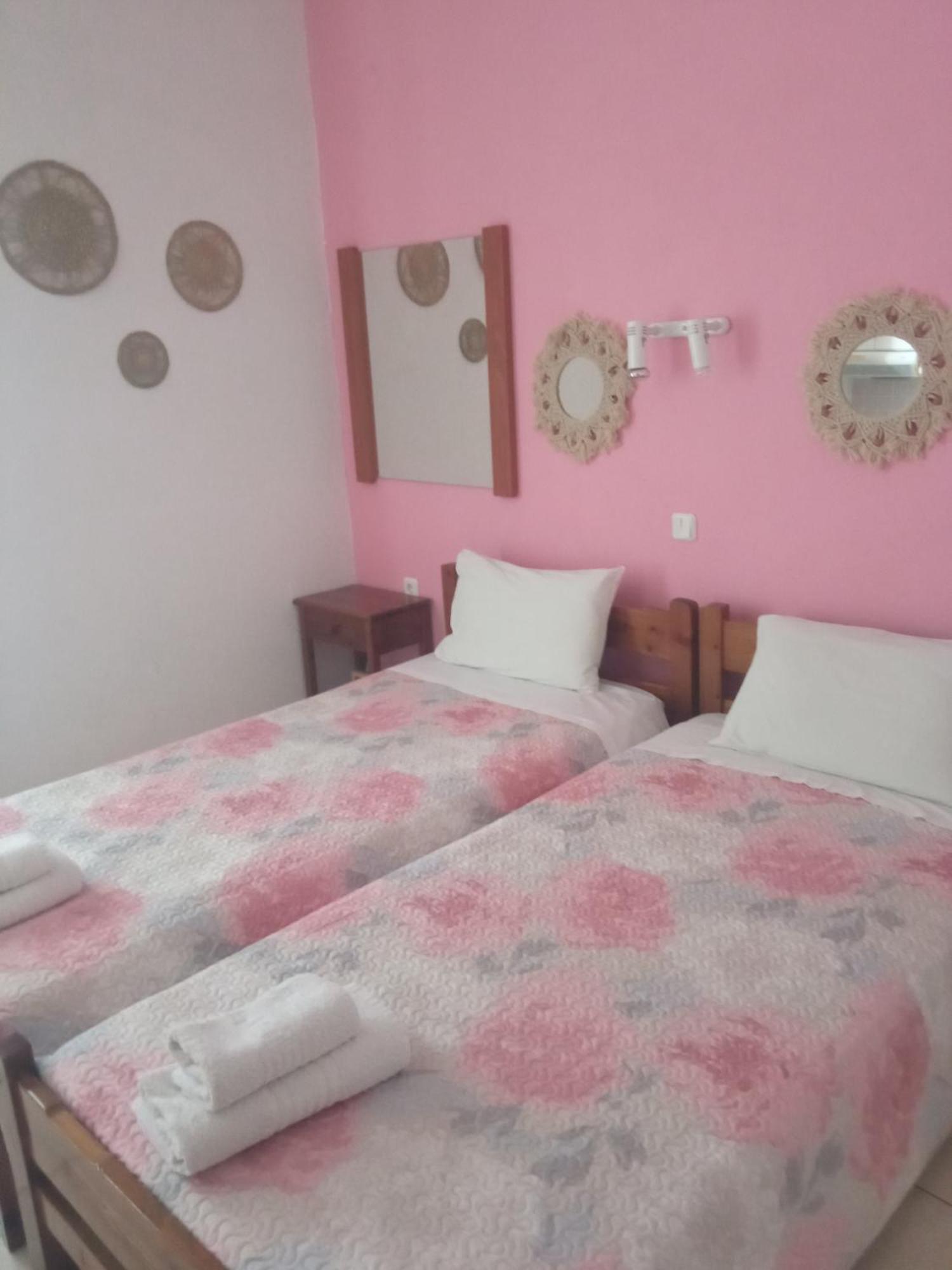 Maravelias Rooms Trikeri Exterior photo